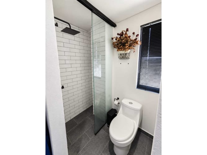 Apartamento de 2 alcobas en venta en Centro, Rionegro, 78 m² · foto 18 de 18
