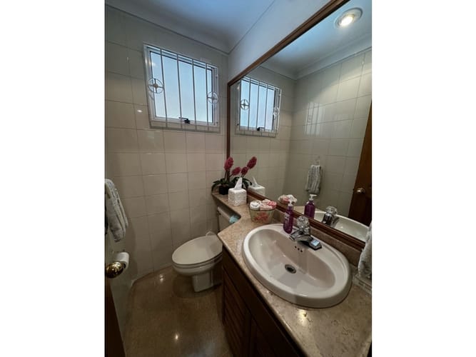Casa de 3 alcobas en venta en San Lucas, Medellín, 229 m² · foto 5 de 24