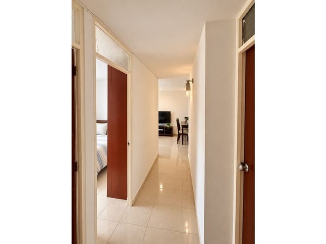 Apartamento de 3 alcobas en venta en Los Guayacanes, Cali, 54 m² · foto 5 de 9