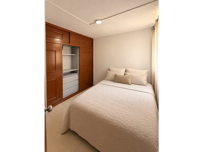 Apartamento de 3 alcobas en venta en Los Guayacanes, Cali, 54 m² · foto 6 de 9