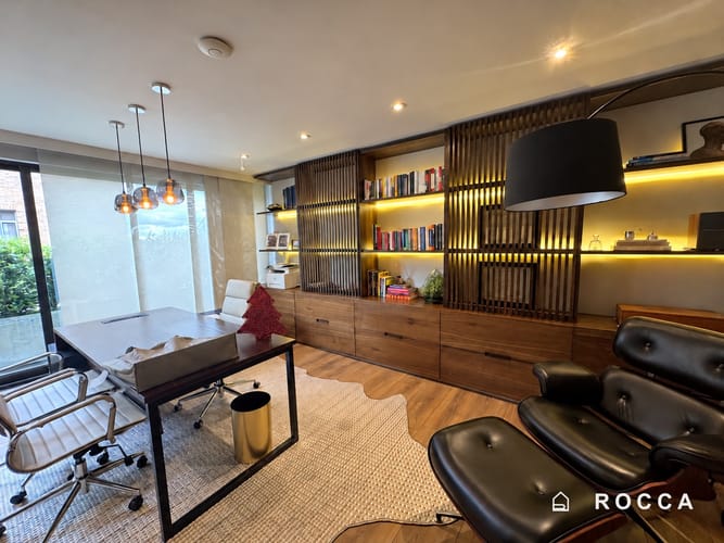 Apartamento de 3 alcobas en venta en Los Rosales, Bogotá, 735 m² · foto 13 de 24