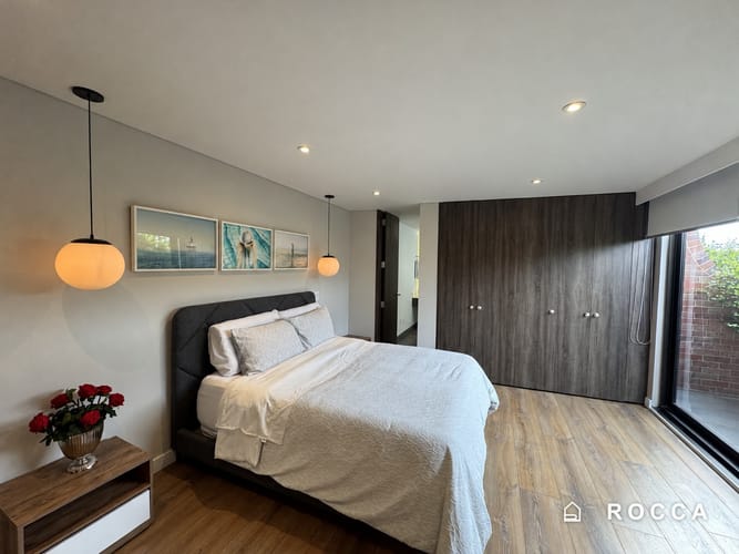 Apartamento de 3 alcobas en venta en Los Rosales, Bogotá, 735 m² · foto 17 de 24