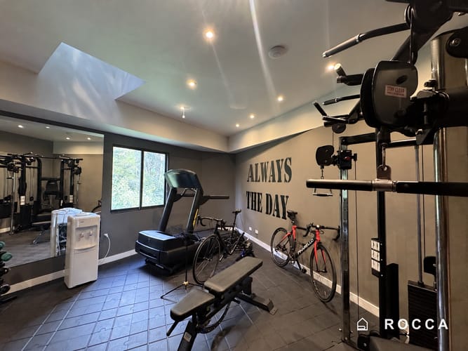 Apartamento de 3 alcobas en venta en Los Rosales, Bogotá, 735 m² · foto 19 de 24