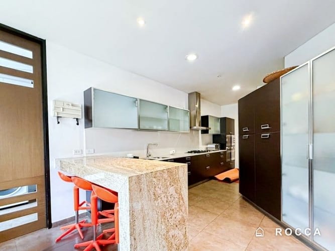 Apartamento de 4 alcobas en venta en La Cabrera, Bogotá, 387 m² · foto 7 de 19