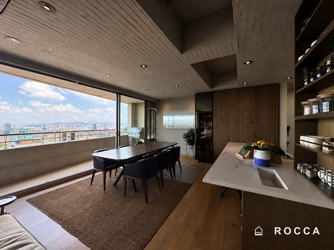 Apartamento de 2 alcobas en venta en Los Rosales, Bogotá, 157 m² · foto 10 de 24