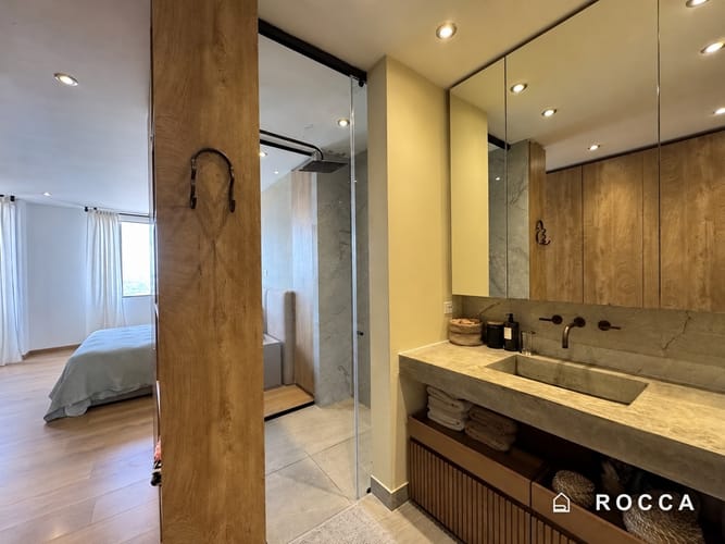 Apartamento de 2 alcobas en venta en Los Rosales, Bogotá, 157 m² · foto 19 de 24