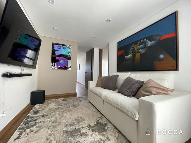 Apartamento de 2 alcobas en venta en Chico, Bogotá, 155 m² · foto 7 de 14