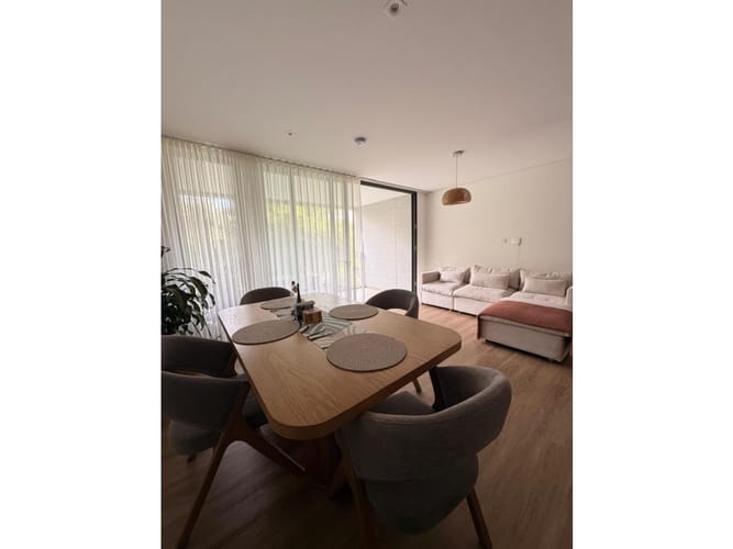Apartamento de 2 alcobas en venta en La Convencion, Rionegro, 98 m² · foto 6 de 14