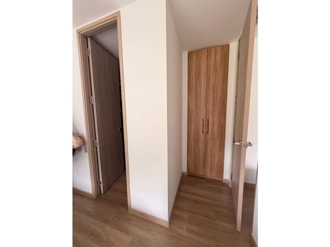 Apartamento de 2 alcobas en venta en La Convencion, Rionegro, 98 m² · foto 8 de 14
