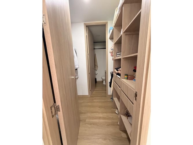 Apartamento de 2 alcobas en venta en La Convencion, Rionegro, 98 m² · foto 10 de 14