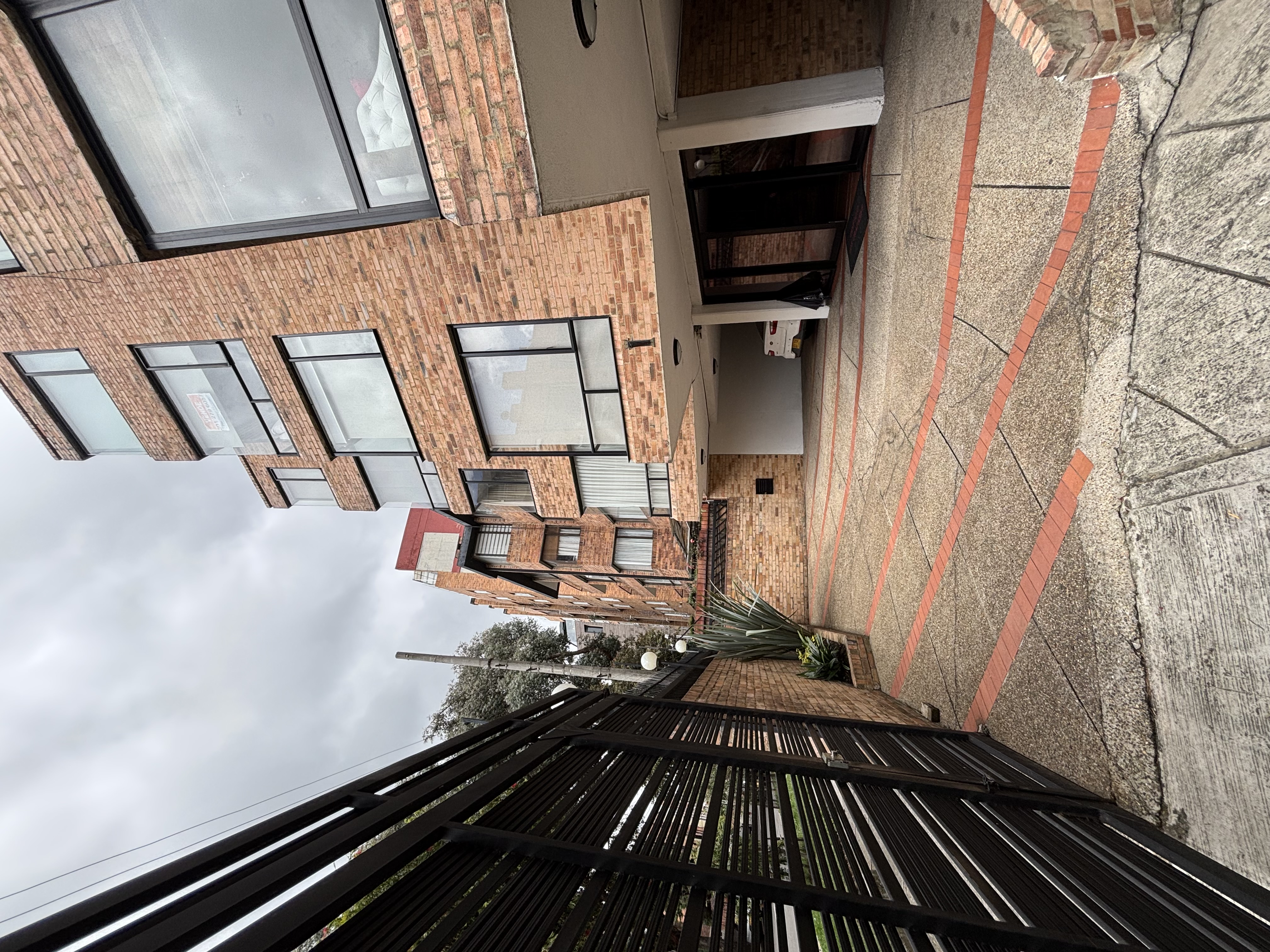 Apartamento en venta en Bella Suiza, Bogotá · foto 2 de 16