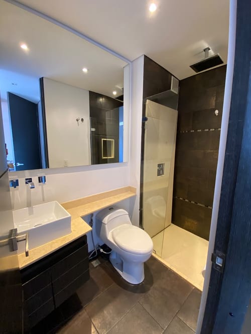 Apartamento de 1 alcoba en arriendo en Santa Bibiana, Bogotá, 64 m² · foto 9 de 14