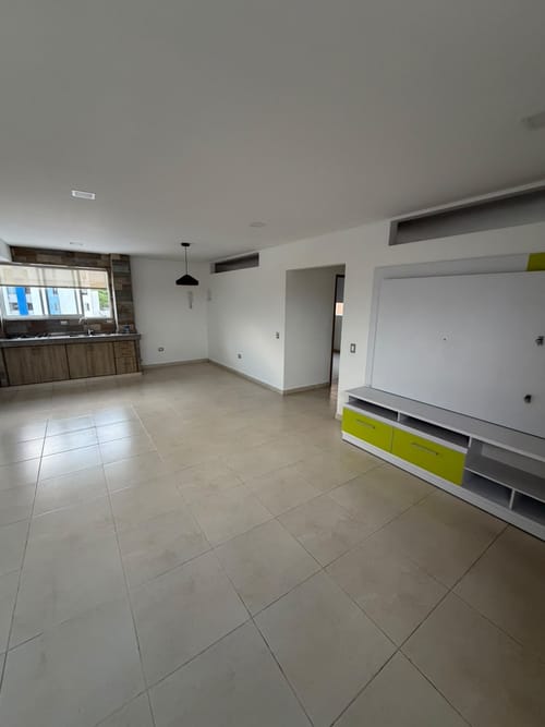 Apartamento de 2 alcobas en arriendo en El Ingenio, Cali, 70 m² · foto 3 de 11