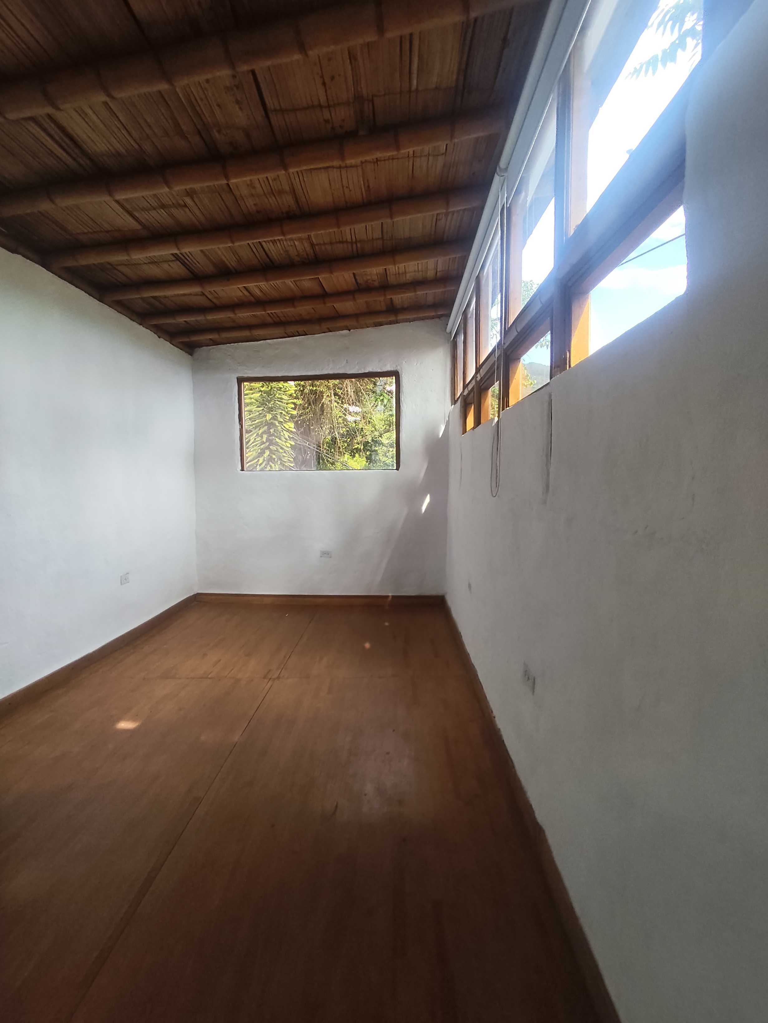 1BR Apartment in Loma del Esmeraldal (40 m²)