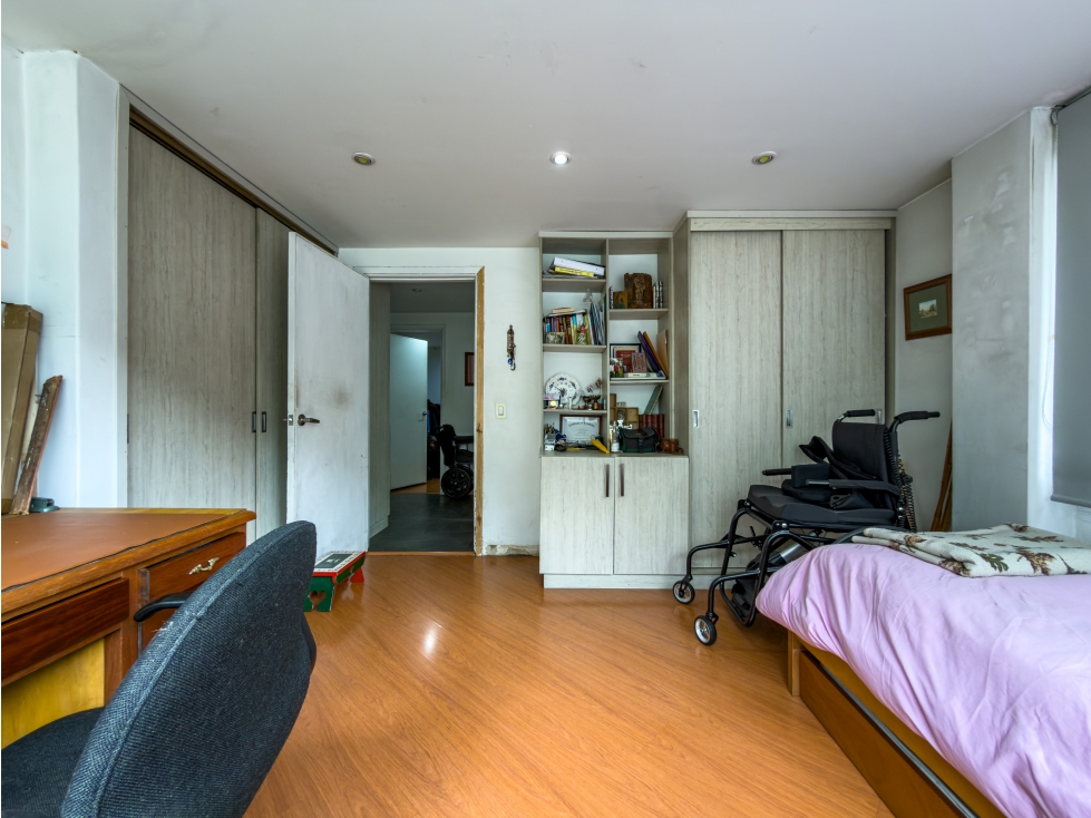 Apartamento en venta en Chicó Alto, Bogotá · foto 17 de 24
