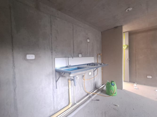 Apartamento de 2 alcobas en venta en Bucaros, Bello, 52 m² · foto 2 de 16