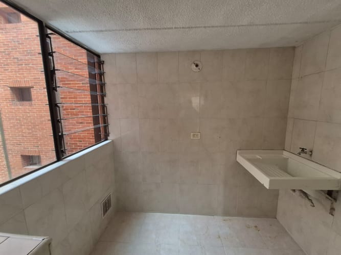 Apartamento de 3 alcobas en venta en Tuna Alta, Bogotá, 58 m² · foto 6 de 24