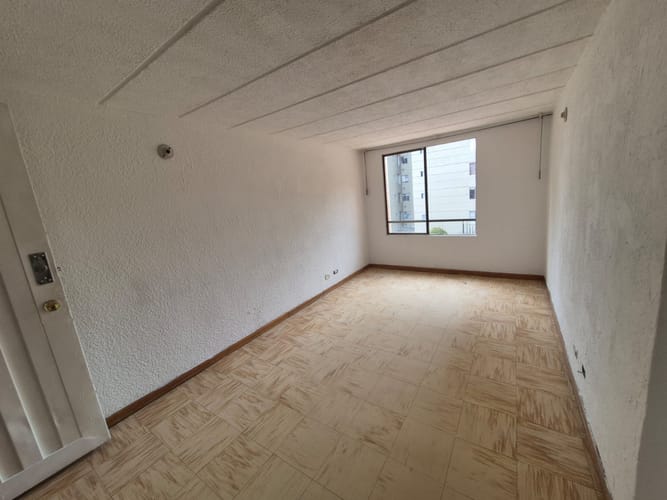 Apartamento de 3 alcobas en venta en Tuna Alta, Bogotá, 58 m² · foto 10 de 24
