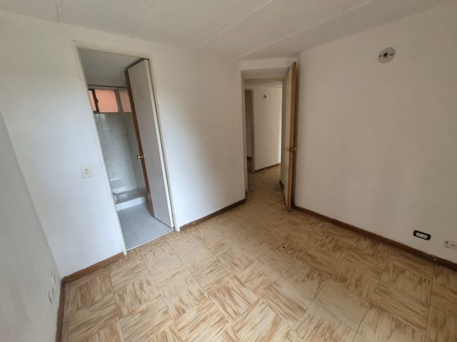 Apartamento de 3 alcobas en venta en Tuna Alta, Bogotá, 58 m² · foto 22 de 24