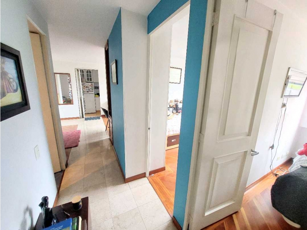 Apartamento en venta en Mazuren, Bogotá · foto 9 de 24