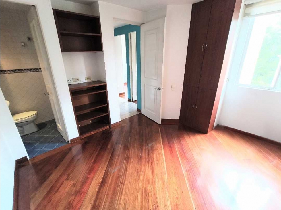 Apartamento en venta en Mazuren, Bogotá · foto 12 de 24