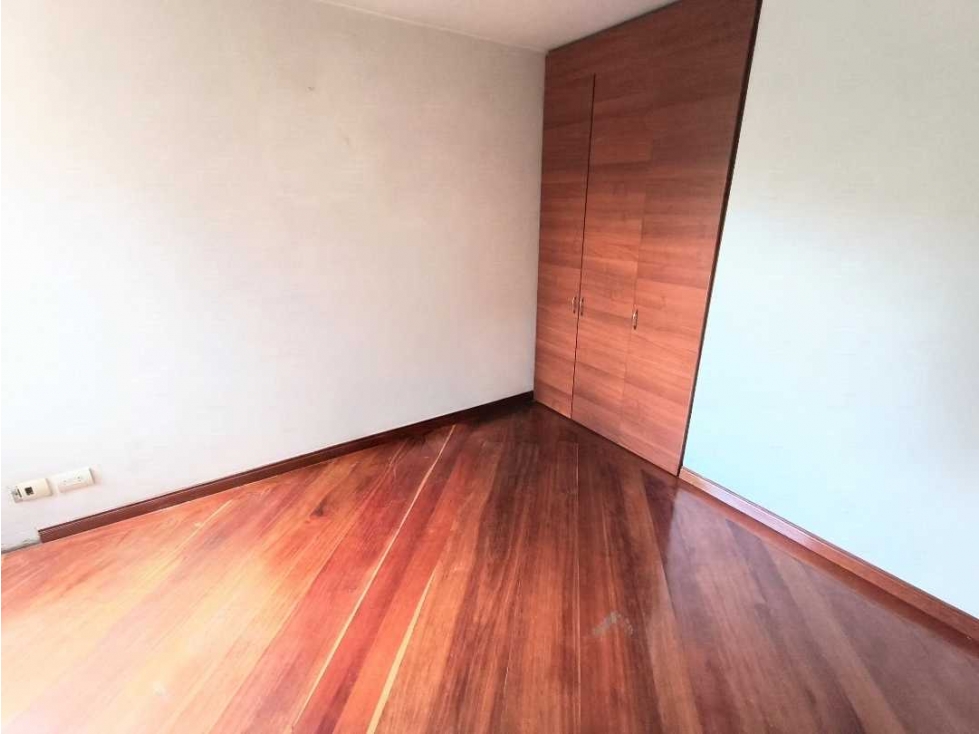 Apartamento en venta en Mazuren, Bogotá · foto 14 de 24