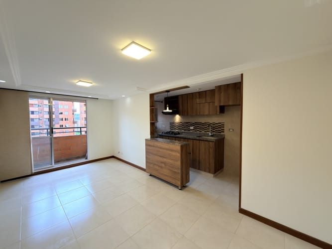 Apartamento de 3 alcobas en venta en La Prosperidad, Madrid, 60 m² · foto 2 de 22