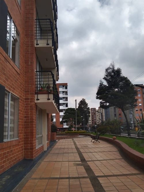 Apartamento de 3 alcobas en venta en Fontibon, Bogotá, 78 m² · foto 20 de 24