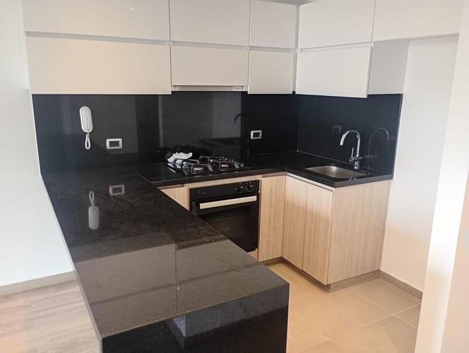 Apartaestudio en venta en Colina Campestre, Bogotá, 43 m² · foto 3 de 24
