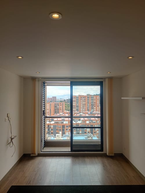 Apartaestudio en venta en Colina Campestre, Bogotá, 43 m² · foto 4 de 24