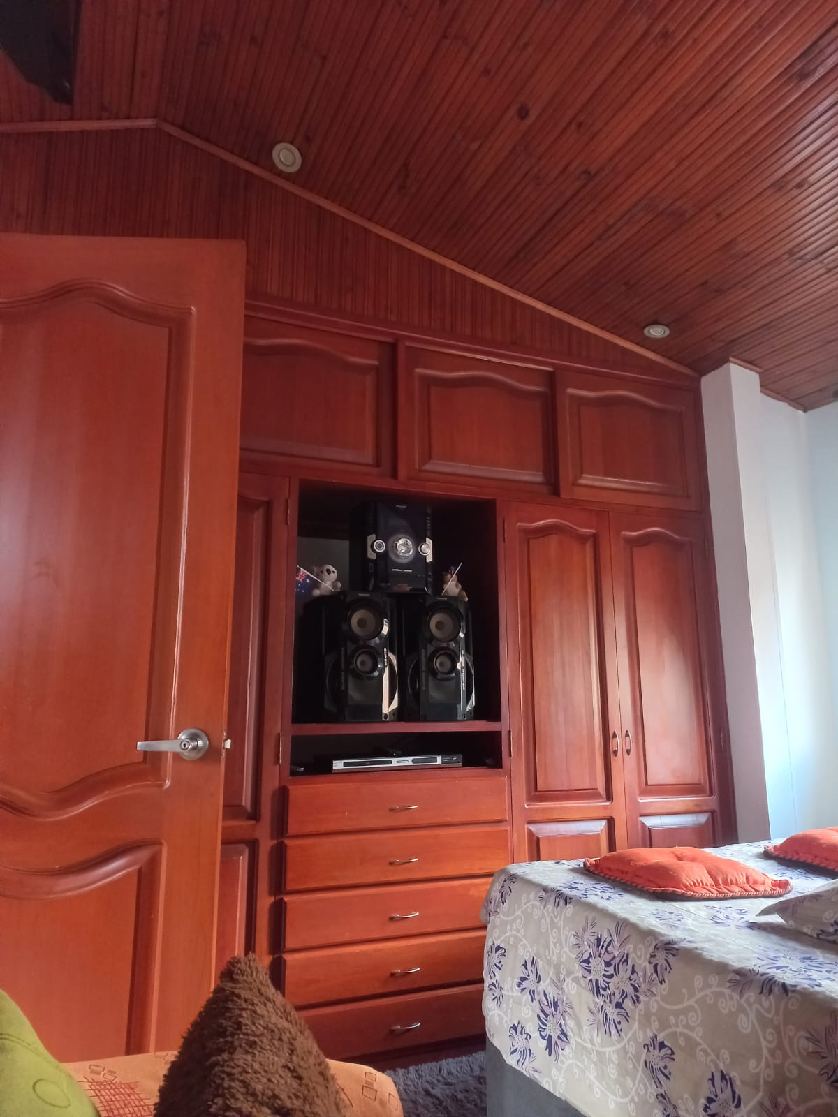 Casa en venta en Bilbao, Bogotá · foto 4 de 13