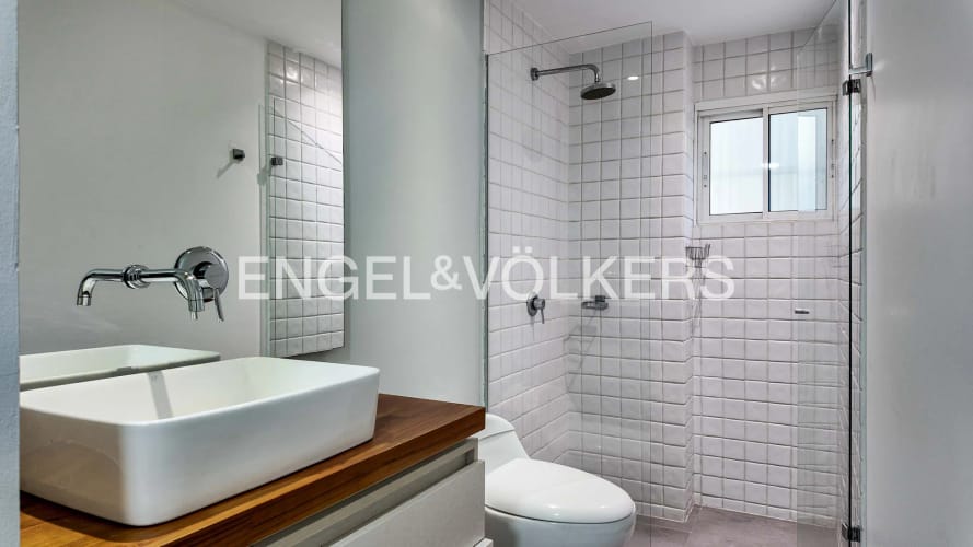 Apartamento de 3 alcobas en arriendo en Bolivariana, Medellín, 156 m² · foto 10 de 13