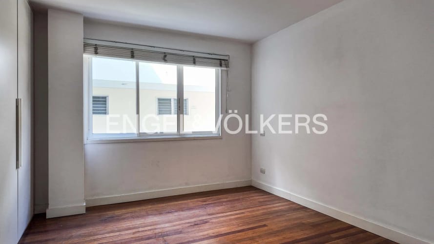 Apartamento de 3 alcobas en arriendo en Bolivariana, Medellín, 156 m² · foto 7 de 13