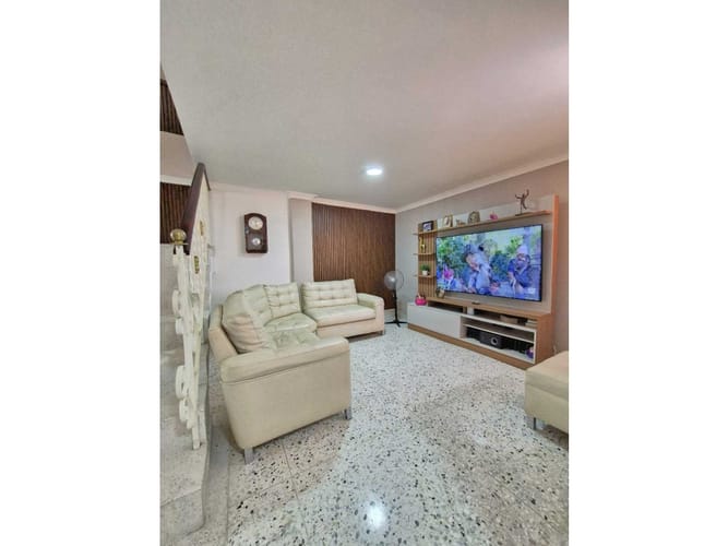 Casa de 3 alcobas en venta en Altos Del Limon, Barranquilla, 143 m² · foto 2 de 21