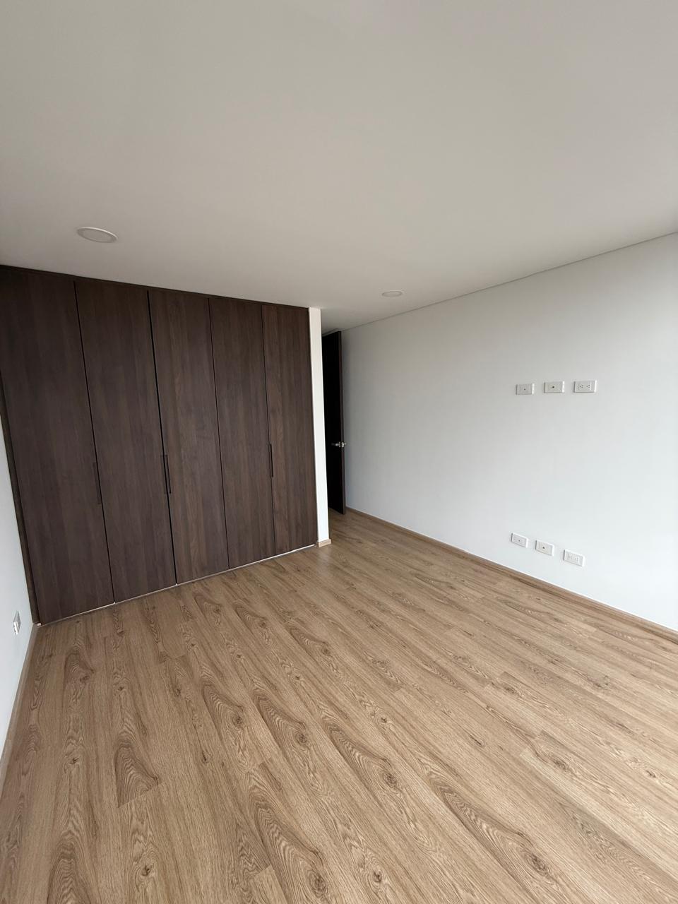 Apartamento en venta en Cedritos, Bogotá · foto 7 de 14