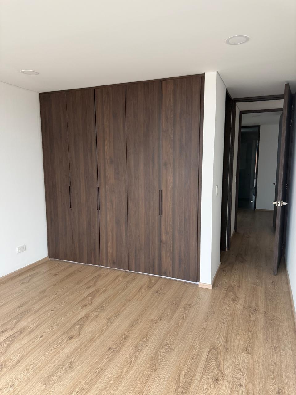 Apartamento en venta en Cedritos, Bogotá · foto 10 de 14