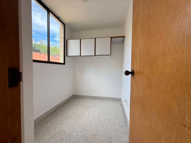 Apartamento de 3 alcobas en venta en El Poblado, Medellín, 140 m² · foto 13 de 18