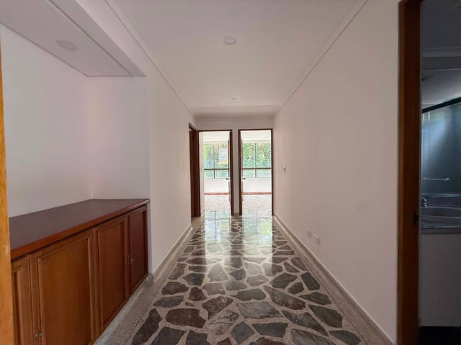 Apartamento de 3 alcobas en venta en El Poblado, Medellín, 140 m² · foto 15 de 18