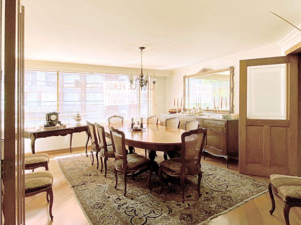 Apartamento en venta en Los Rosales, Bogotá · foto 4 de 13
