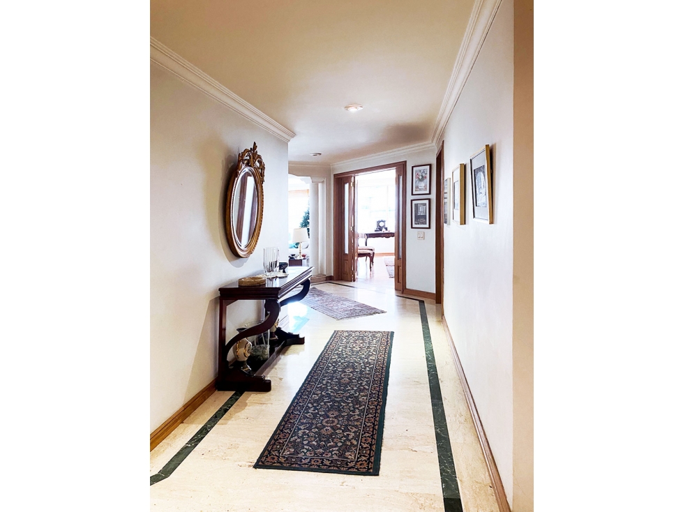 Apartamento en venta en Los Rosales, Bogotá · foto 9 de 13