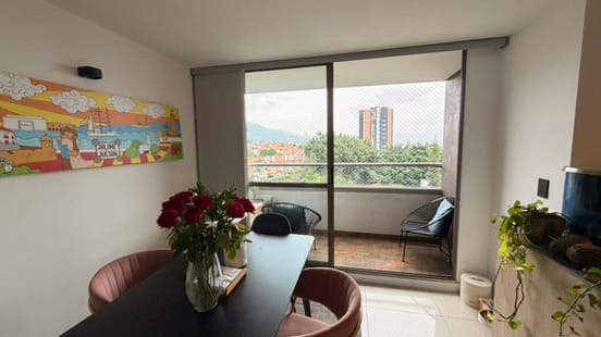 Apartamento de 3 alcobas en arriendo en La Abadia, Envigado, 85 m² · foto 4 de 17