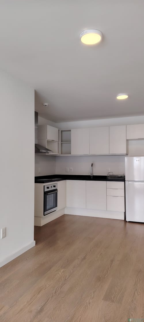 Apartamento en alquiler en Tres Cruces · Photo 4