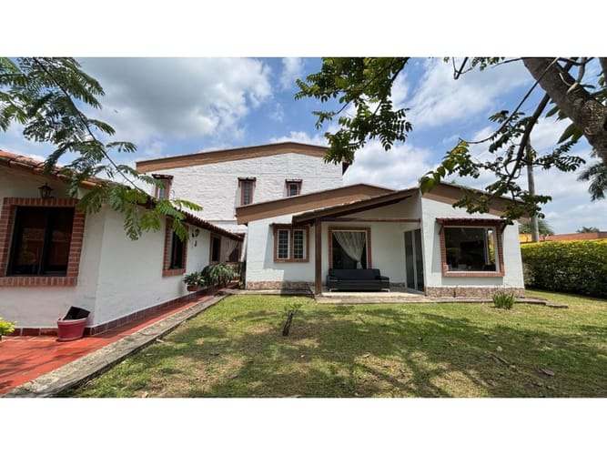 Casa de 6 alcobas en venta en Juan De Ampudia, Jamundí, 525 m² · foto 4 de 24