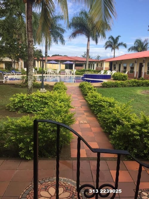Finca en venta en 20 De Julio, Villavicencio, 350 m² · foto 9 de 10