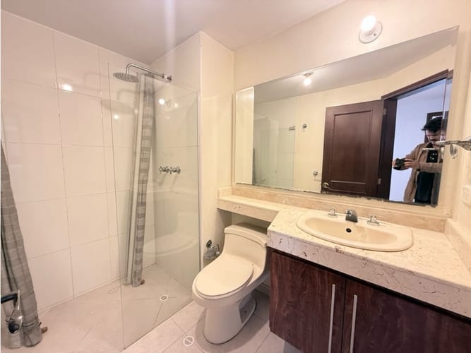 Apartamento en venta en Santa Barbara, Bogotá · foto 5 de 16