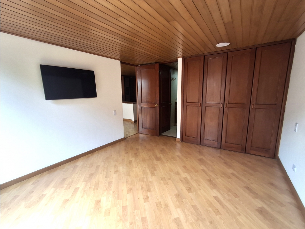 Apartamento en arriendo en Chico Norte, Bogotá · foto 6 de 15
