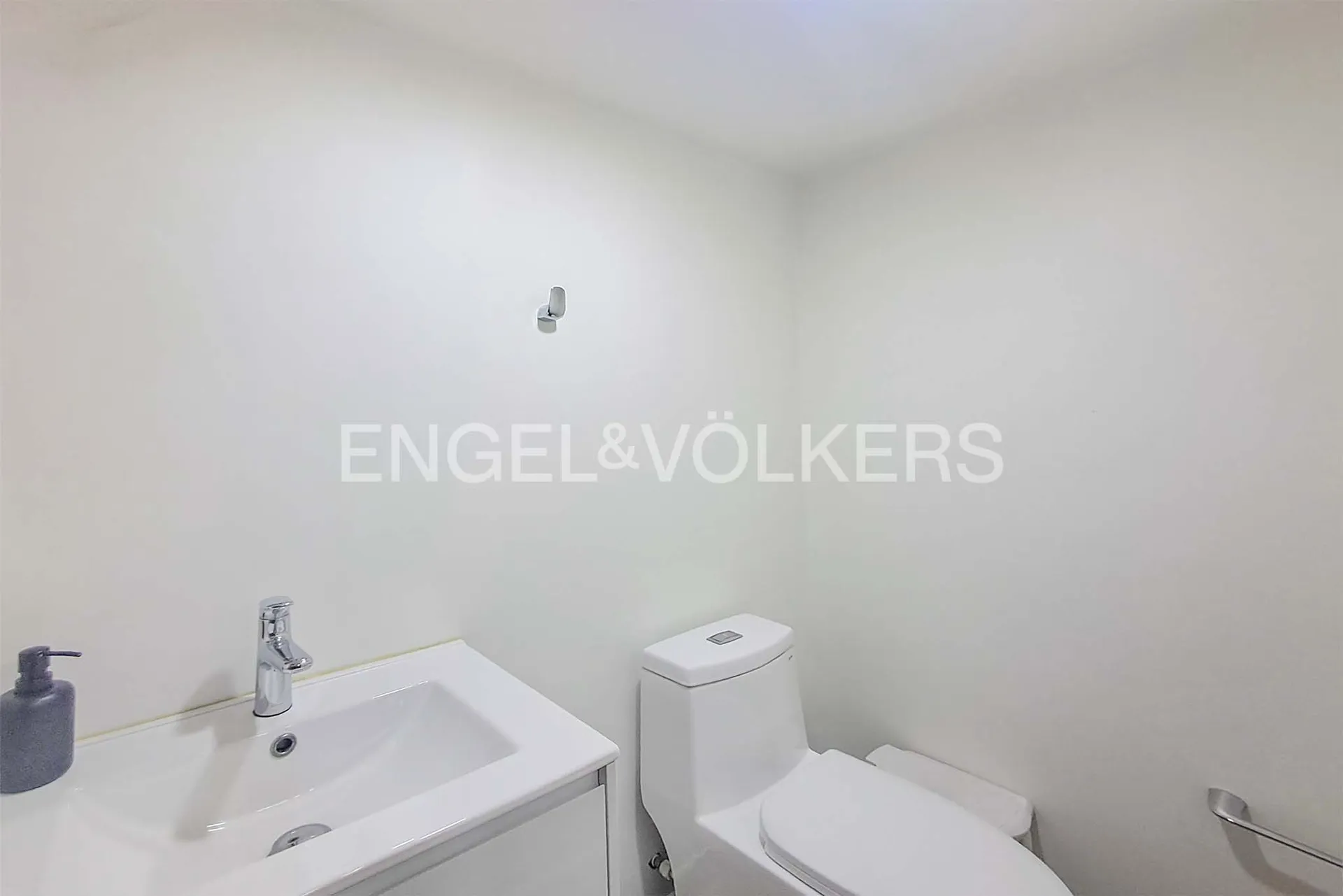 Casa en venta en Las Villas, Bogotá · foto 4 de 14