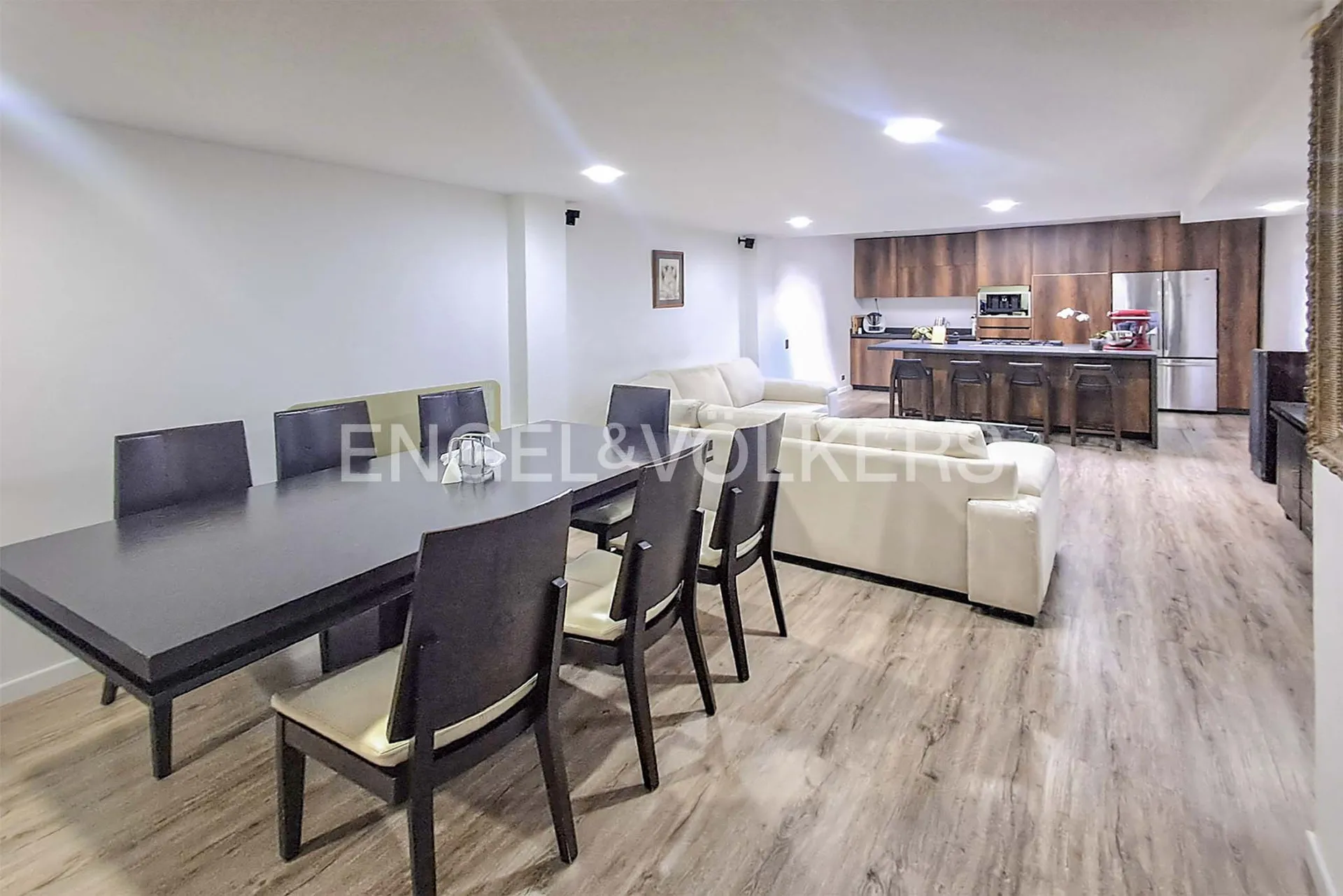 Casa en venta en Las Villas, Bogotá · foto 2 de 14