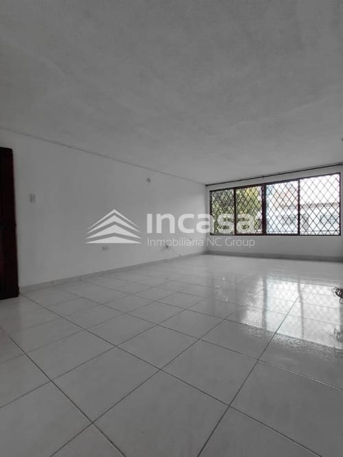 Oficina en arriendo en Colseguros Andes, Cali, 150 m² · foto 4 de 16