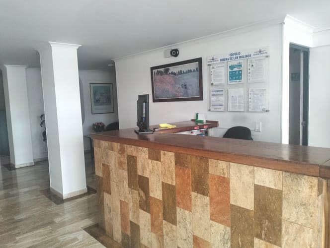 Apartamento de 3 alcobas en venta en Alhambra, Bogotá, 118 m² · foto 2 de 22